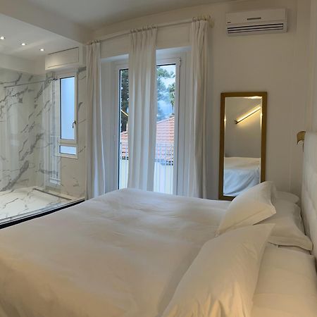Eveline Portosole Hotel Сан Ремо Екстериор снимка
