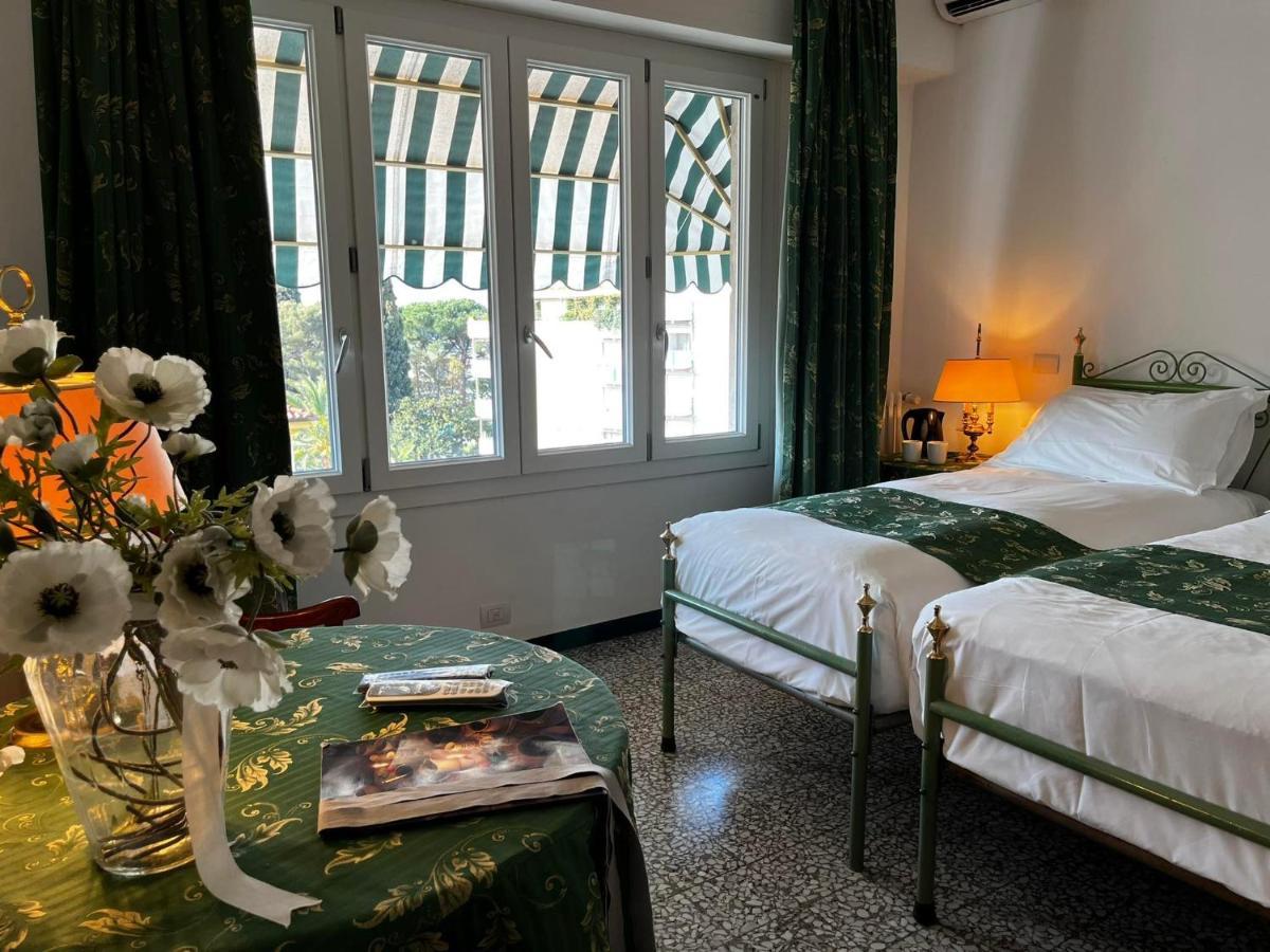 Eveline Portosole Hotel Сан Ремо Екстериор снимка