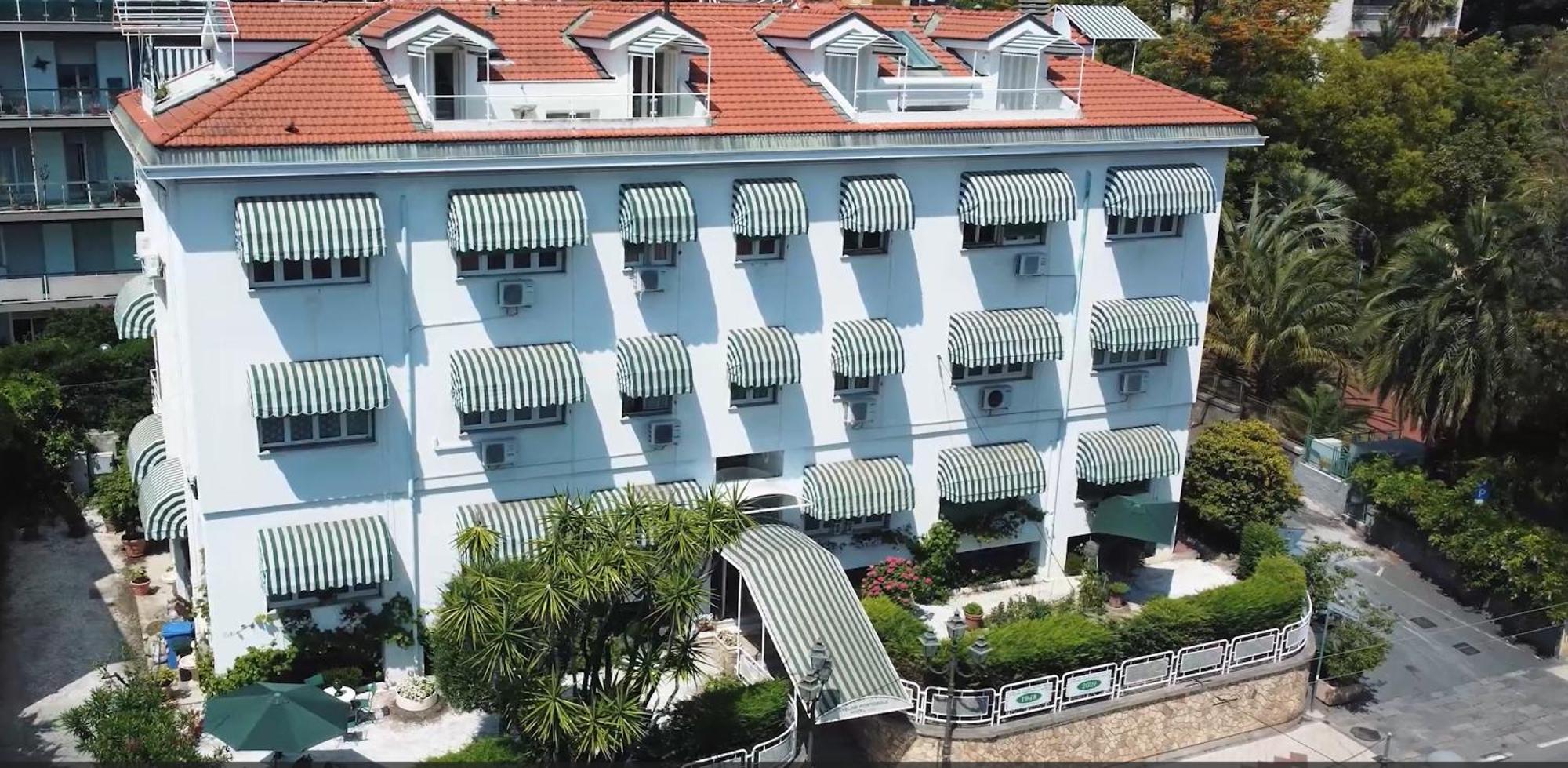 Eveline Portosole Hotel Сан Ремо Екстериор снимка